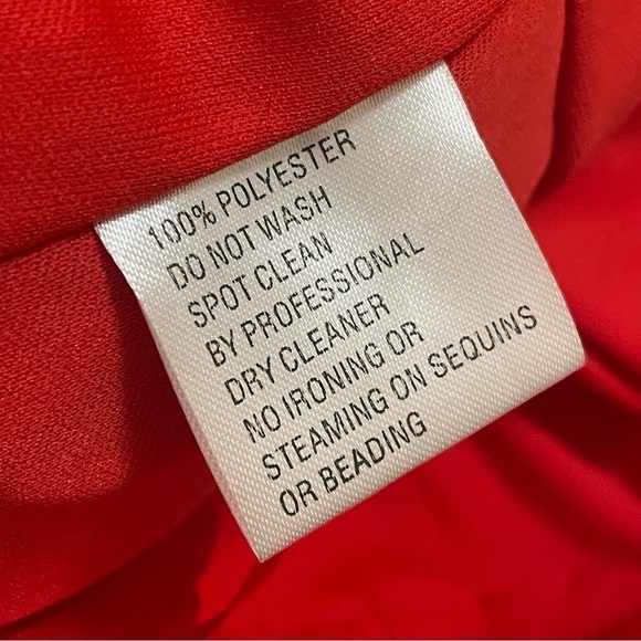 Ieena Mac Duggal Sleeveless Halter Pleated Open Back Gown Red Sz 2 NWT 26623 - Picture 10 of 13